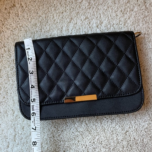 Black Purse - Picture 4 of 4